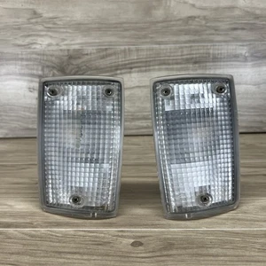 88 - 90 Toyota Land Cruiser FJ62 BJ61 HJ61 Front Corner Parking Lights Set OEM - Picture 1 of 18