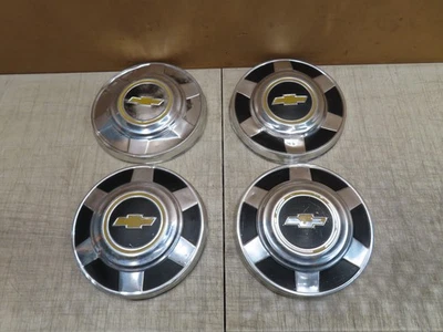 (4) VTG 1973-86 CHEVY 3/4 1 TON TRUCK 12 DOG DISH POVERTY HUBCAP  SS BOWTIE C20 - Image 1 of 4