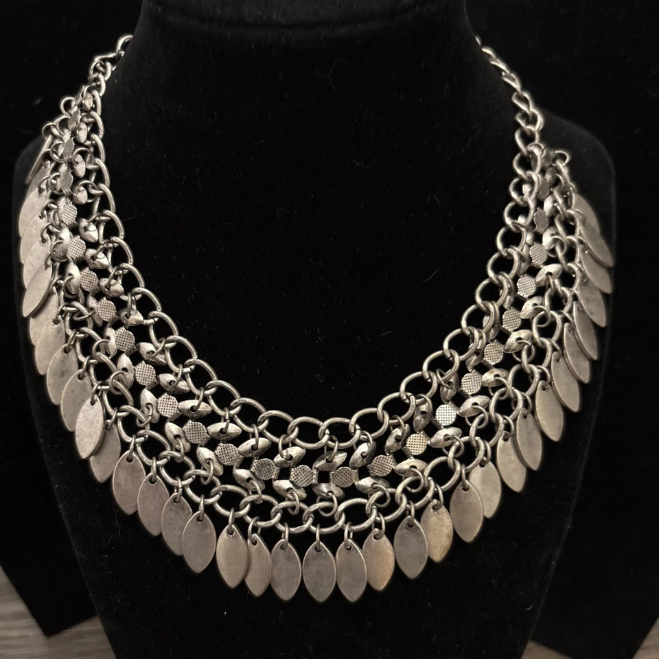 Abercrombie Fitch围兜链邮件项链银色 — 第 1/4 张图片