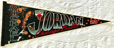 Vtg NBA Chicago Bulls Michael Jordan #23 Pennant WinCraft Blk/Red 30 x 12 Cover