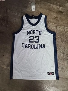 Vtg Nike Jordan Jumpman #23 Wht Unc North Carolina Tarheels Jersey Youth XL Nwt - Picture 1 of 3