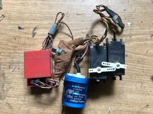 Multiplex Empfänger 27 MHz und 2 Servos altes System, inkl Empfänger Quarz K 24 - Bild 1 von 1