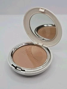 IT COSMETICS CELEBRATION FOUNDATION ILLUMINATION DEEP 0.30 OZ - Picture 1 of 3