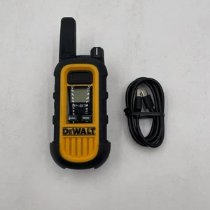 DEWALT DXFRS300 Walkie Talkie Resistente 1 Watt Impermeabile (Confezione da 1) - Foto 1 di 4