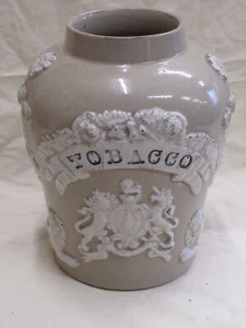 19th Century Large Stoneware TOBACCO Jar with Crest, Prince Wales Feathers, Lion - Picture 1 of 12