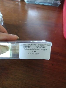 N Scale Intermountain 65209-16 Cylindrical Covered Hopper CSX 226051 - Picture 1 of 6