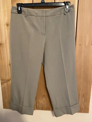 Pantalones Cortos Rafaella Verde Talla 10 Nuevos con Etiquetas Foto 1 de 2