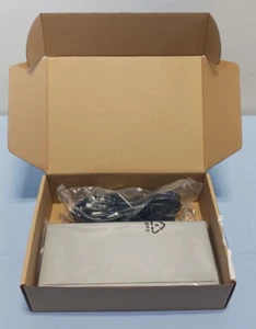 Allied Telesis AT-FS708-30 10Base-T/100Base-TX 8 Ports Fast Ethernet Switch - Picture 1 of 20