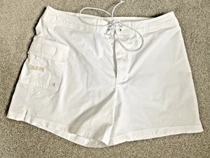 Ralph Lauren classic stretch cotton white twill board shorts US 8 UK 12 - Picture 1 of 13
