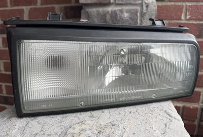 Conjunto de faro izquierdo (lado del conductor) OE HELLA VW Volkswagen Corrado G60 especificaciones EE. UU. Foto 1 de 4