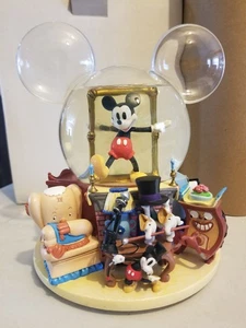 Disney's Mickey Mouse Snow Globe with 'Tune "Minnie's Yoo Hoo" - #24150 - Picture 1 of 12