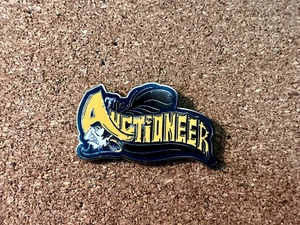 Auktionator Disney Pin - Fantasy Football Mystery Pack - Bild 1 von 1