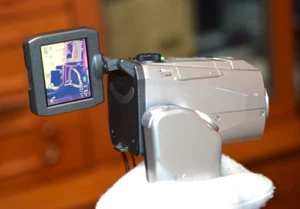 CAMCORDER Vintage PENTAX Optio MX 3.2MP Digital Photo Handheld Movie - Picture 1 of 18