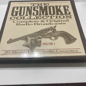 The Gunsmoke Collection Of 20 Audio Shows On 10 Cassettes - Foto 1 di 3