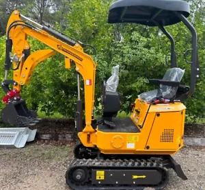 NEW MY10-8S RHINOCEROS MINI EXCAVATOR - Picture 1 of 12