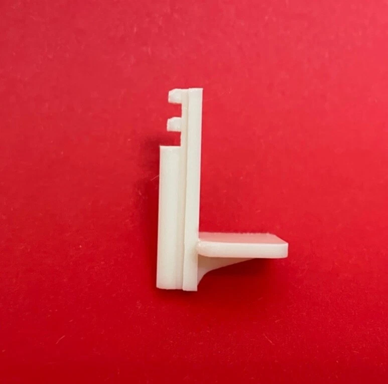 Tirador de ventana Dometic. Pestaña ventana. Oscurecedor Remis. Foto 1 de 4