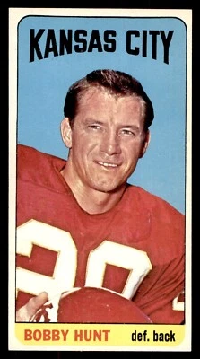 1965 Topps Football #104 Bobby Hunt NM/MT *f1 - Image 1 of 2