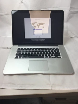 Apple MacBook Pro (M2015) "Core i7" 15.4" 2.5 GHz 16 GB 256 GB SSD Grade C - Image 1 of 4