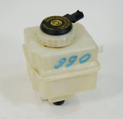 11-2016 bmw 528i 550i f10 535i brake fluid reservoir bottle tank with sensor  - Image 1 of 4