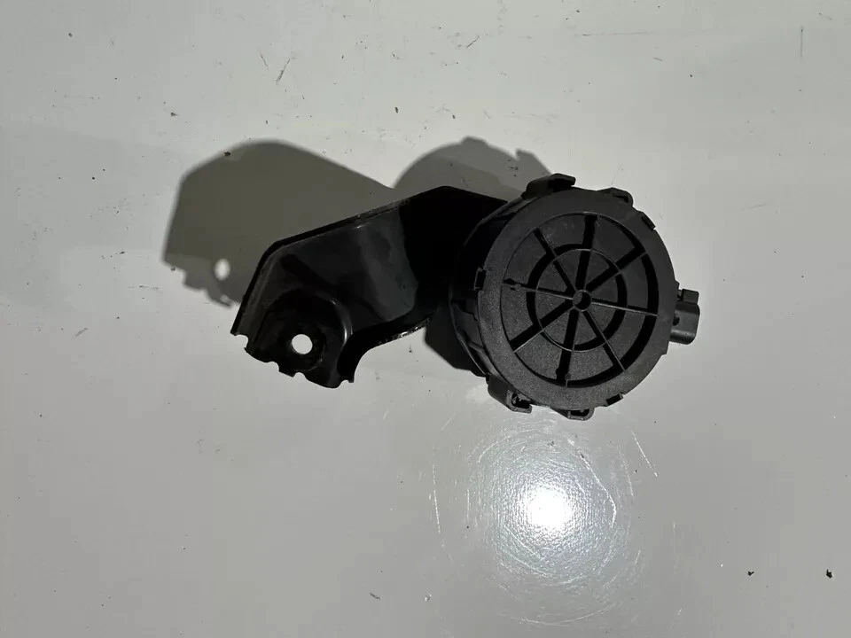 Chevrolet Volt 2016 2019 altavoz de alerta de sonido para peatones 23142900 fabricante de equipos originales usado funciona Foto 1 de 1