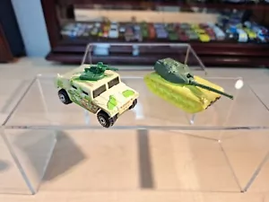 Hot Wheels Lot Of 2 Vintage Plastic Army Vechiles - Picture 1 of 6