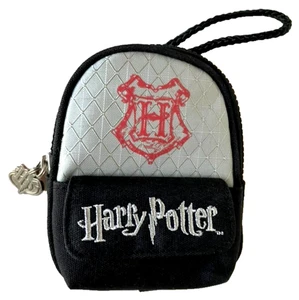 NEU Harry Potter HOGWARRTS Mini ZUBEHÖR Taschenanhänger VINTAGE 5,5x4,5" SELTEN Vintage - Bild 1 von 7