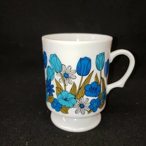 Vtg Mug 1970s Blue Graphic Flowers Pedestal   JAPAN - Foto 1 di 6