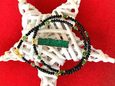 Achat-Quarz-Druse mit Spinell, Smaragd und Hämatit  Bildschönes Collier Unikat - Bild 1 von 4