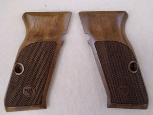 CZ 75 Shadow 2 COMPACT Fine English Walnut Checkered/Logo Pistol Grips NEW!L - Picture 1 of 4