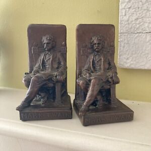 RARE! Mark Twain Bookends in a story telling pose! BRONZE ART WRITER POET