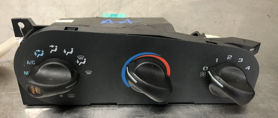 Chevrolet Monte Carlo 1997 1998 1999 calefacción aire acondicionado temperatura control climático Foto 1 de 4