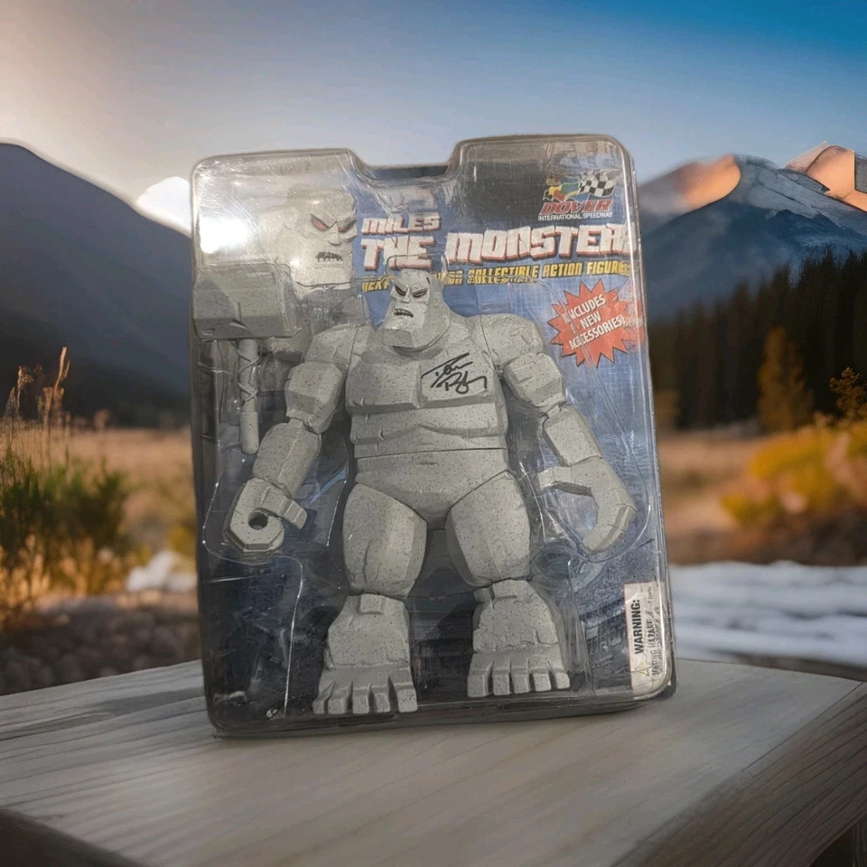 Figura firmada por Kurt Busch de Miles the Monster NASCAR + Multi Drivers Dover Foto 1 de 4