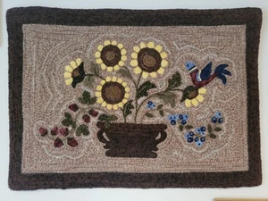 Sunflowers With Bird - Hand Hooked By Designer - 100% Wool / Linen Backing - Picture 1 of 3