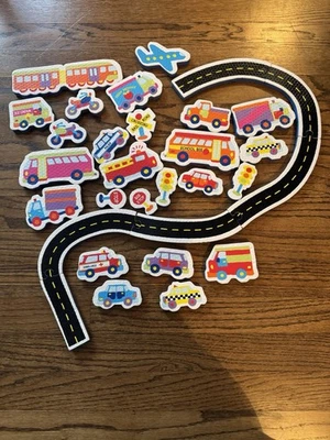 Наклейки звуковой сигнал ALEX мягкая пена игрушка для ванны дорожные транспортные средства 31 шт. б/у в отличном состоянии - Изображение 1 из 2