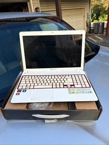 Gateway NV52L06u 15.6" Laptop | AMD Dual-Core A6-4400M | Radeon HD 7520G | 4GB R - Picture 1 of 12