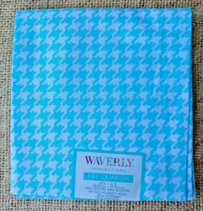 1 Waverly Pre Cut Fat Quarter 18"x21" Quilt Fabric Hounds Tooth Aqua White  - Picture 1 of 2