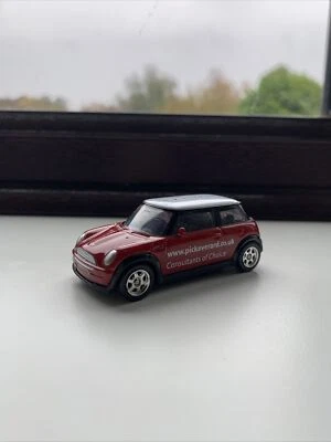 Welly Mini Cooper No.52069 1:60 - Image 1 of 4