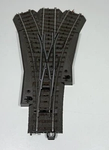Märklin 24630 C-Gleis elektrische Dreiwegweiche ohne Kabel gebraucht - Picture 1 of 2