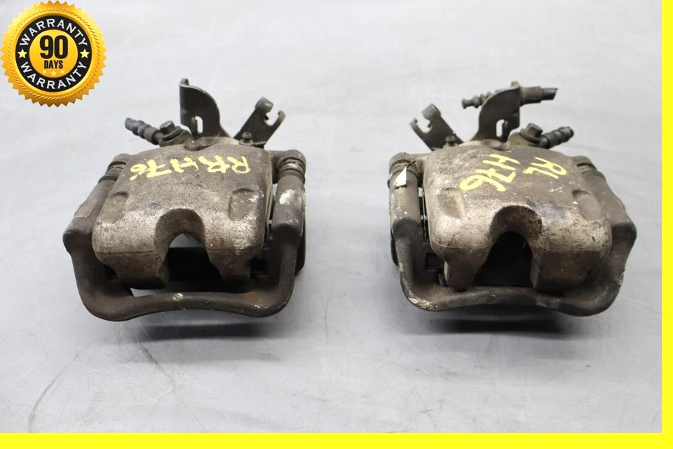 Juego de pinzas de freno traseras izquierda y derecha Buick Lacrosse CXL 10-13 OEM Foto 1 de 4