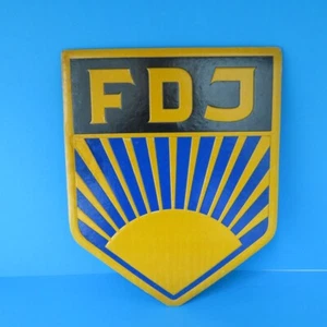FDJ Pappschild 34 x 26,5 cm DDR Wappen Orden Emblem Abzeichen - Bild 1 von 4