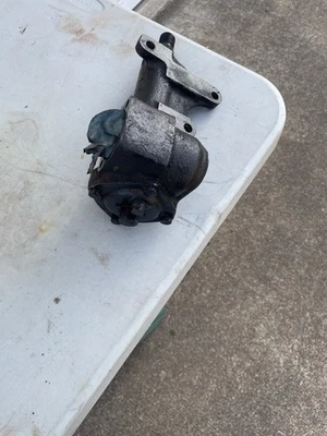 54 Mercury Monterey Steering Sector funciona bien, motor 256 Foto 1 de 4