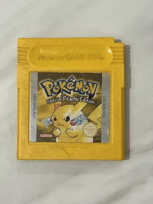 Pokémon Yellow Version Gameboy - image 1 of 2