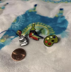 Artist Motive Set Of 3 Metal Brooch Pins Brand New - Picture 1 of 2