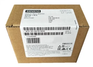 6ES7 231-4HF32-0XB0 Nowy SIEMENS Zapieczętowany Simatic, 6ES7231-4HF32-0XB0 - Zdjęcie 1 z 4