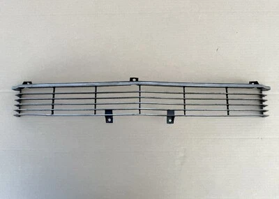 Mercury Marauder 1969 parrilla delantera superior Foto 1 de 4