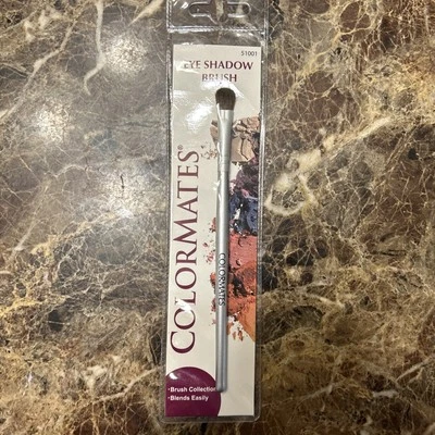 Cepillo de sombra de ojos COLORMATES #51001 Foto 1 de 4