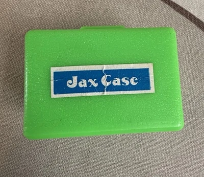 De colección Chemtoy Jax 2 bolas hinchables de mármol y 14 gatos de metal estuche verde neón años 90 Foto 1 de 4