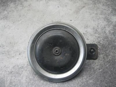 79 Honda CB650 CB 650 Horn 69B - Изображение 1 из 2