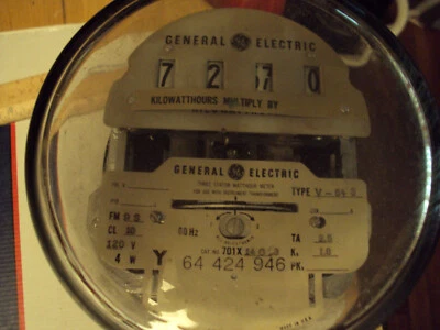 General Electric tres estator vatio-metro V-64S Foto 1 de 3