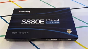 Fanxiang S880E 4TB M.2 Sata Drive - With Heatsink - PS5 - Photo 1/4
